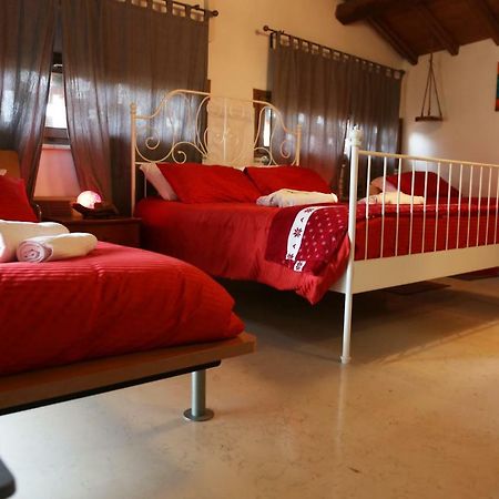 Casale Del Sole Garda Bed & Breakfast Monzambano Eksteriør bilde