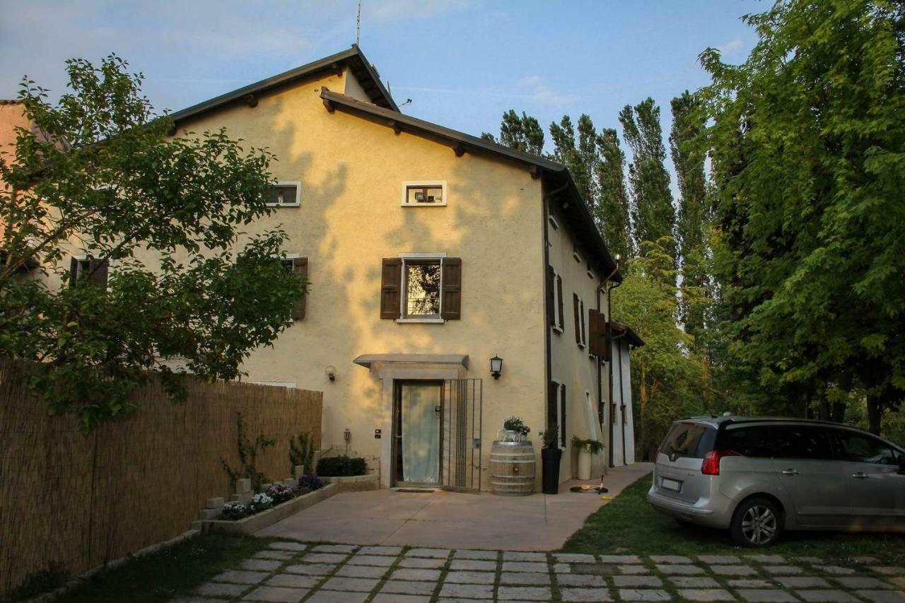 Casale Del Sole Garda Bed & Breakfast Monzambano Eksteriør bilde